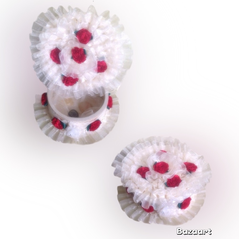 Hand Crafted Red Roses Jewelry Box